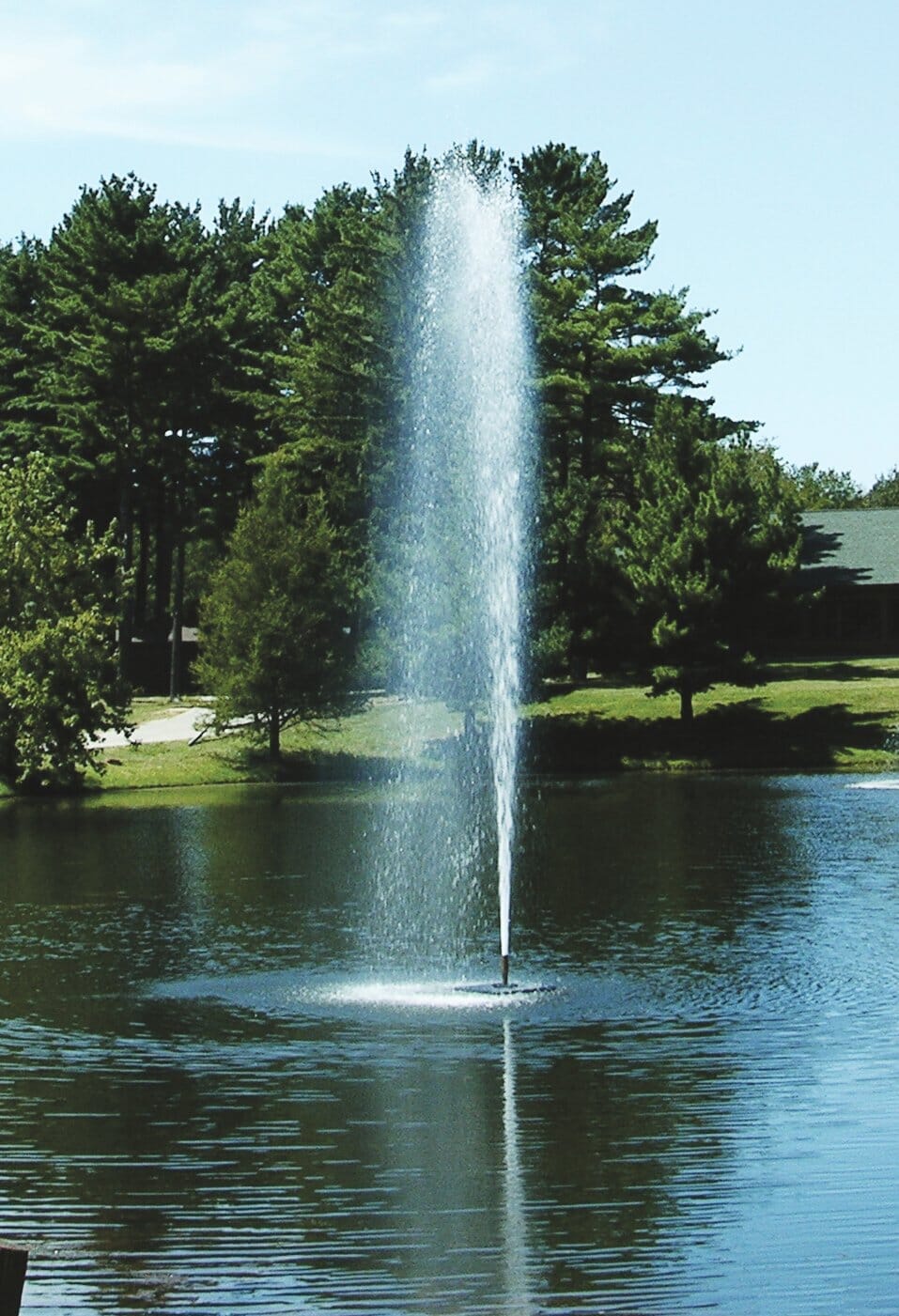 Scott pond fountains